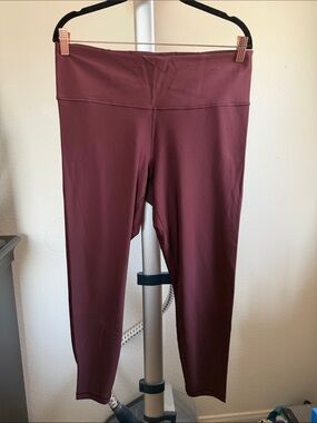 Athleta Maroon Interval Perforated Tights
